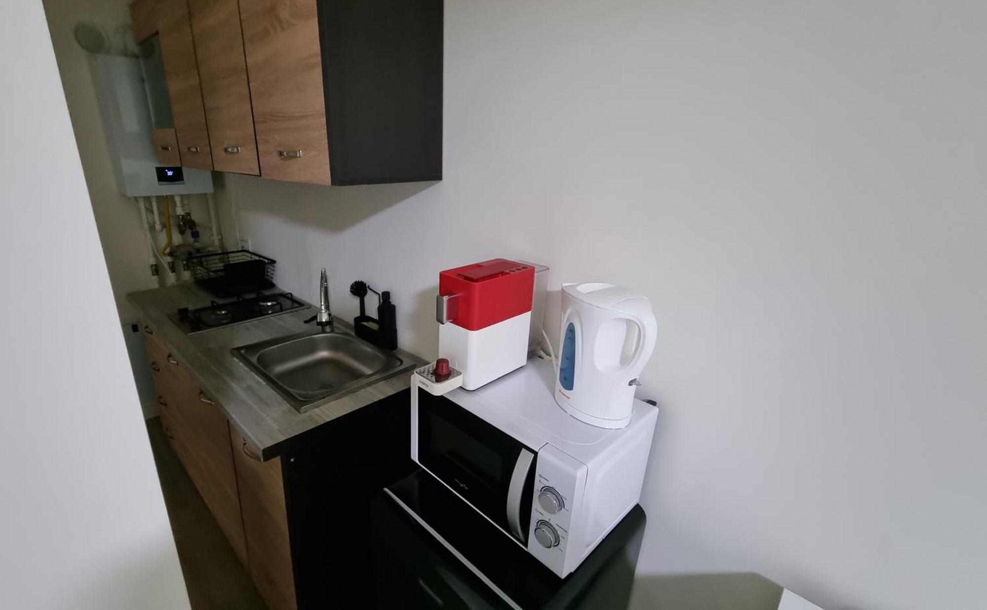 Apartament Cwa 1 Aeroport Otopeni Kültér fotó