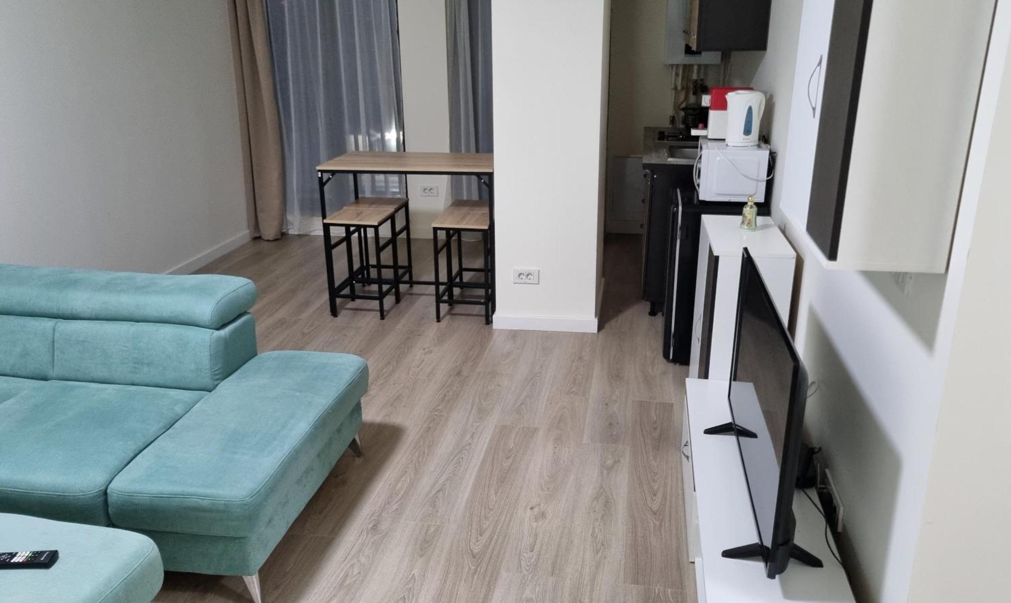 Apartament Cwa 1 Aeroport Otopeni Kültér fotó