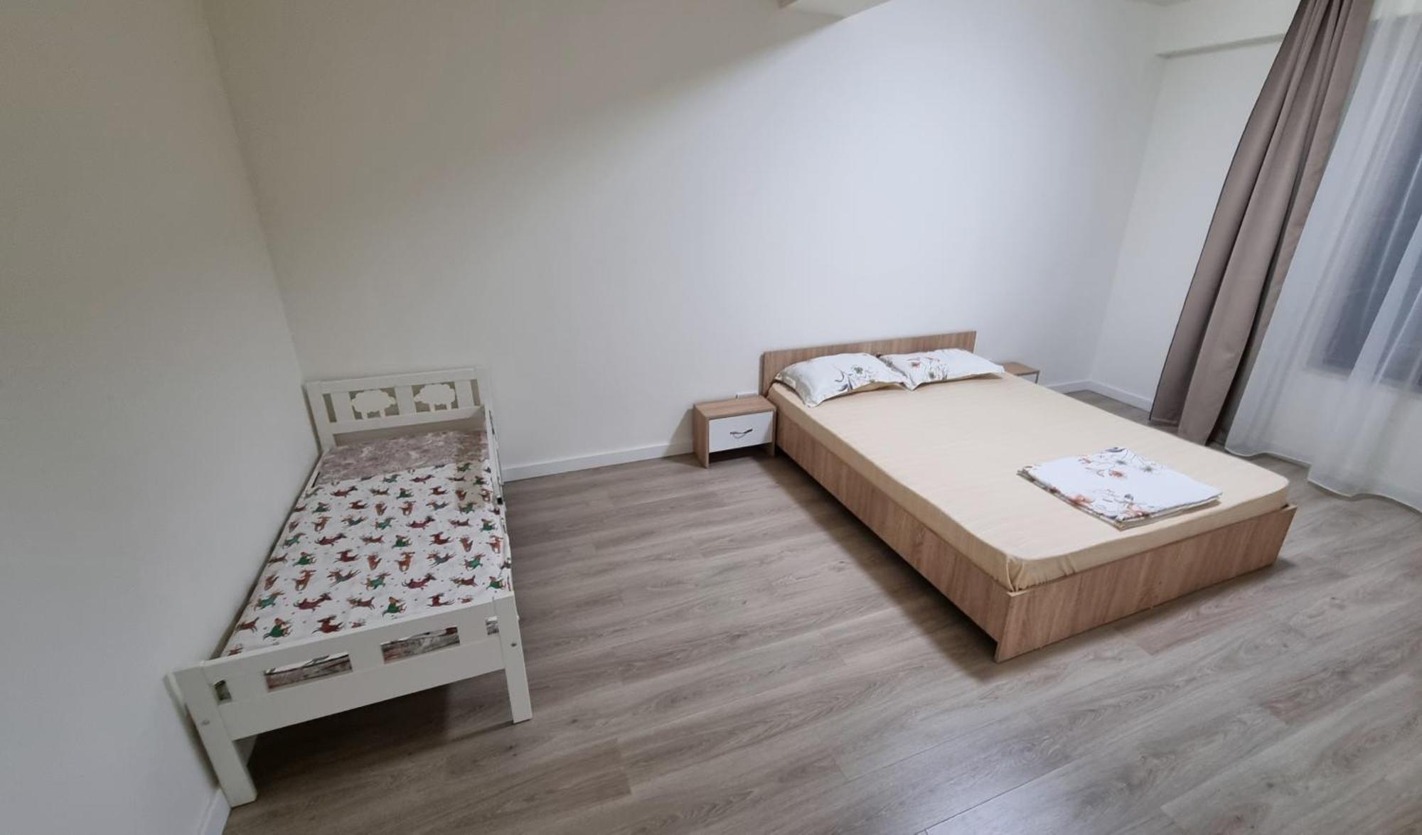 Apartament Cwa 1 Aeroport Otopeni Kültér fotó
